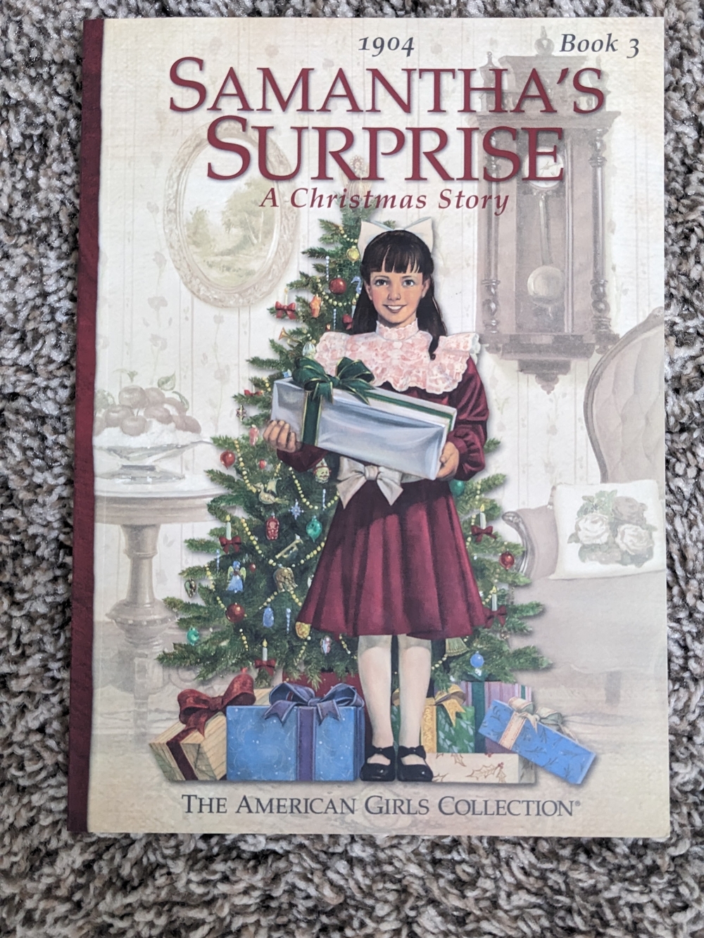 American Girl Book Samantha's Surprise (Book 3) - Paperback